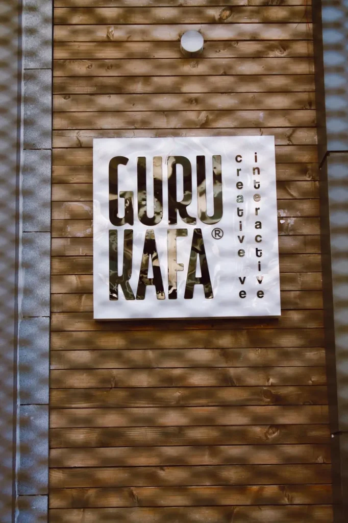 Gurular06 svg+xml;charset=utf